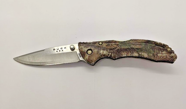 Buck USA 285 Bantam Realtree Camouflage Plain Edge Lock Back Folding Pocket Knif