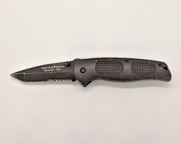 Smith & Wesson Special Ops Tanto Point Combination Blade Liner Lock Folding Knif