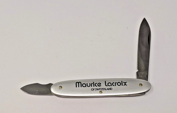 Victorinox watch 2025 case opener