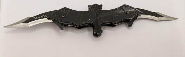 Tiger USA Vampire Bat Double Sided Knife Liner Lock w/Pocket Clip Novelty