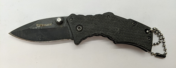 Blauer Lockback Plain Drop Point Blade Black Color Folding Pocket Knife